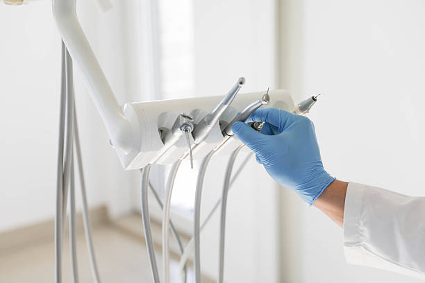 24/7 Emergency Teeth Whitening experts in Rainbow Springs, FL
